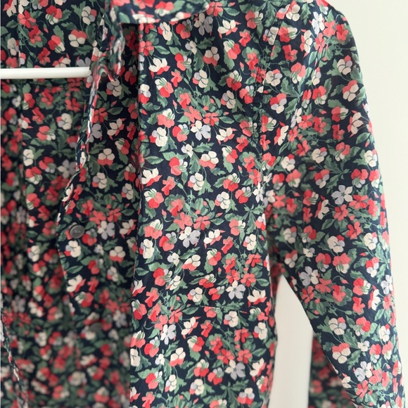 JCrew Fitted Shirt - ideal for school or work - Picture 4 of 5